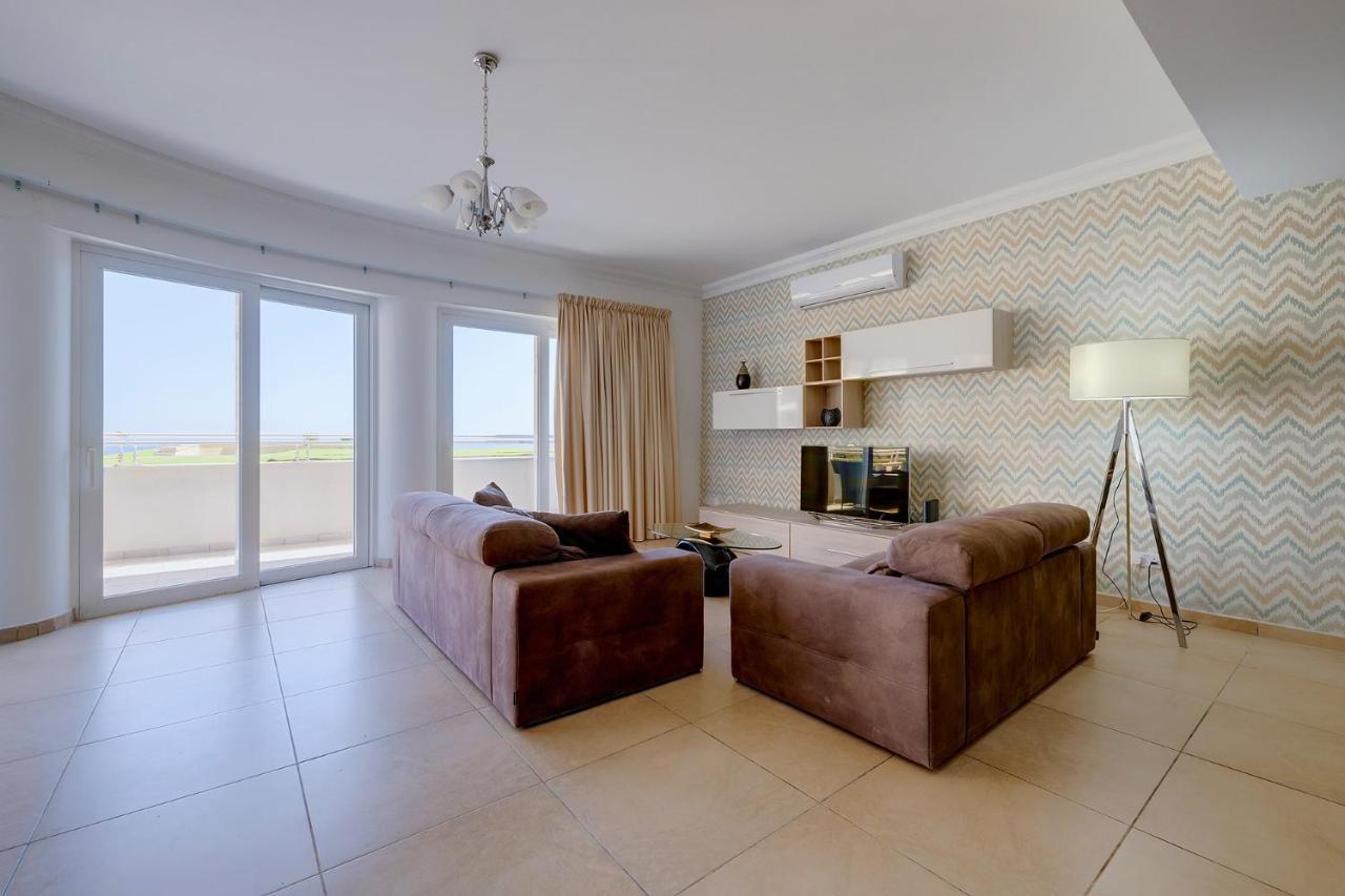Seafront Lux Apart Inc Pool, Upmarket Area 슬리에마 외부 사진